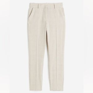 H&M women’s taper ankle length beige slacks size 6